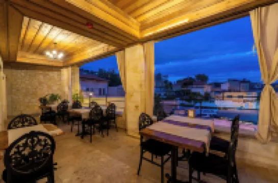 圖書館洞穴酒店 奧爾塔希薩爾酒店