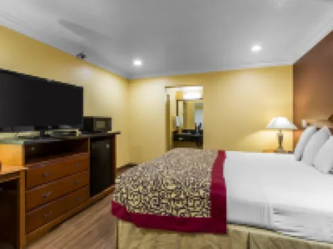 Rodeway Inn Cypress - Buena Park Hotels in Cypress
