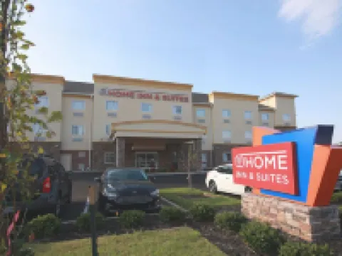 Home Inn and Suites Memphis Hotels in Memphis