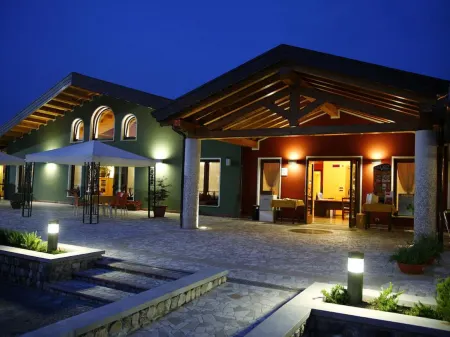 Gelindo Dei Magredi Отели в г. Маниаго