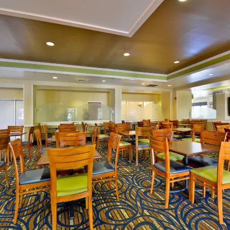 City Express by Marriott Orlando International Drive
