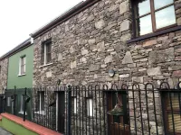 O'Connors Guesthouse Hotels in 