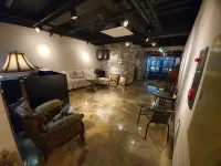 瓦拉斯飯店及旅館
