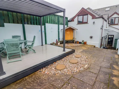 Cheriton Hotels in Pembroke Dock