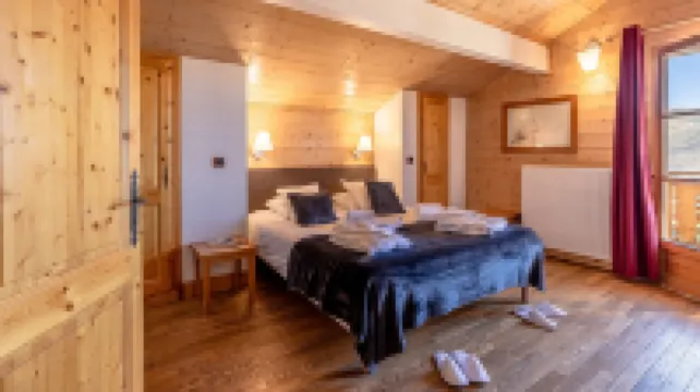 節日夫人阿提珀特小屋飯店