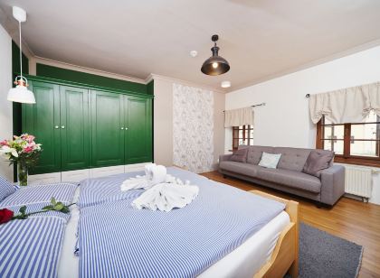 伏爾塔夫斯卡波哈德卡飯店