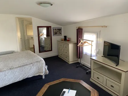 Le Melchior Отели в г. Ножан-Э-Постьяк