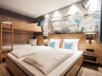 Luxury Chalet Gaschurn Near Ski Lift - parking