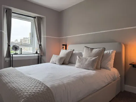 The Glendevon Hotel Hotels in 