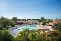 Sowell Hôtels Les Jardins du Cap - プール