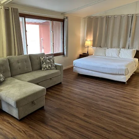 Valley Inn and Suites