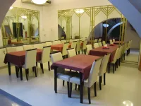 庫魯馬海灘飯店