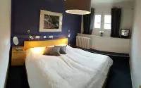 Ritterhof guest rooms at the Fitz-Ritter winery - VDP/Organic