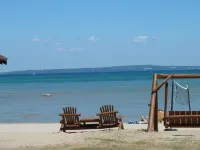 Beach House Lakeside Cottages Hotels in Mackinaw Township