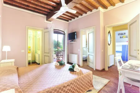 Luxury Villa in Tuscany with Pool Near Pisa and Florence - Eight Bedrooms 14 pl