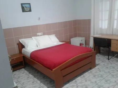 Residence Saint-Jacques Centre Ville Pointe Noire Отели рядом с Аэропорт Пуэнт-Нуар Агостино Нето