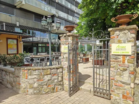 Aroma Apartments Отели рядом с достопримечательностью «EGO Lecta»