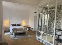 La Cour de Beaune Hotels in Savigny-lès-Beaune