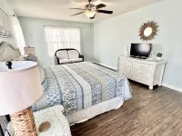 Bayou Breeze 4 Bedroom Home by RedAwning - Balkoner