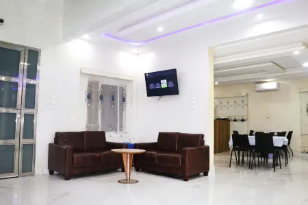 Hotel Hayatt Annexe Отели рядом с достопримечательностью «Olympic Stadium»