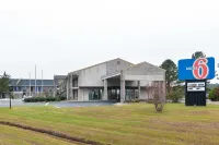 Motel 6 Kenly, NC Hotels in Johnston County