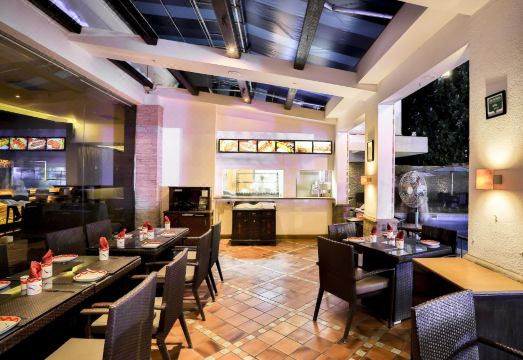 Sun N Sand Mumbai Hotel Over view