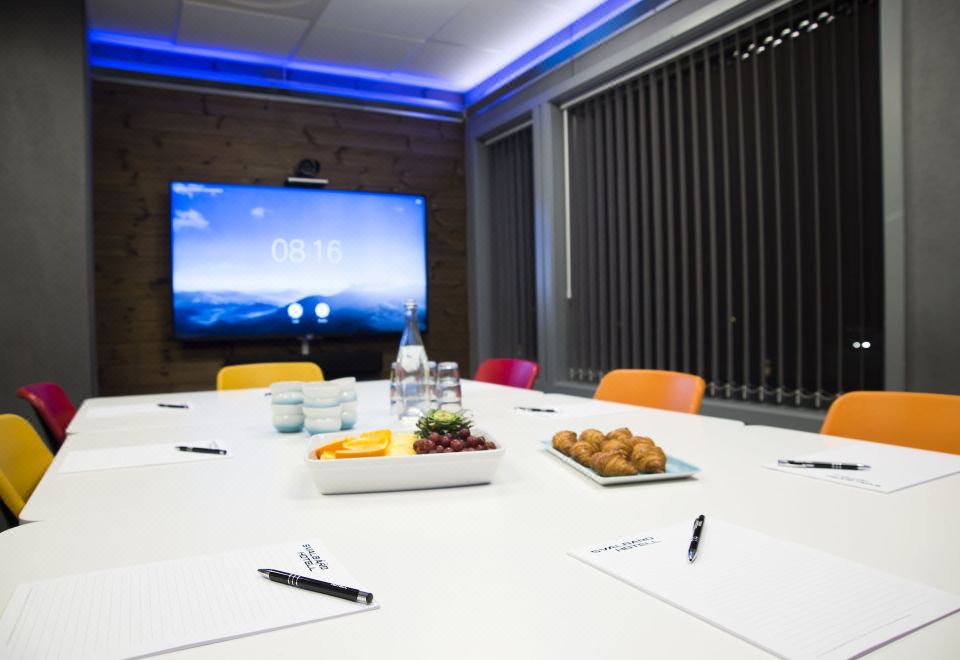 1. 스발바르 호텔 ..