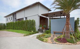 Vann Hua Hin Resort