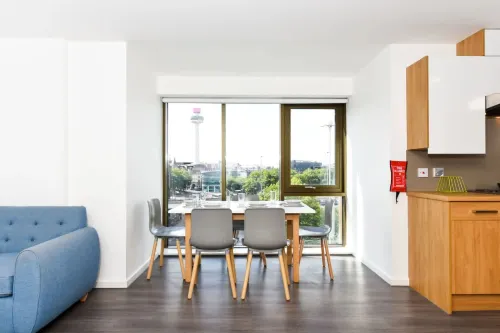 For Students Only Byrom Point in Liverpool - Homestays
