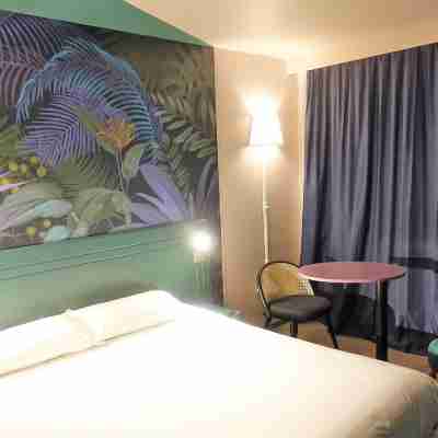 Le Moulin Rouge - Hôtel Grand Confort 3 étoiles Restaurant Rooms