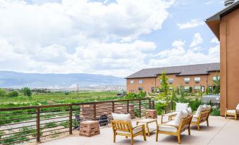 Red Sands Hotel