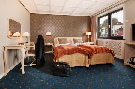 斯堪迪克尼普頓飯店