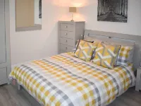 Rose Cottage Captivating 1-Bed Cottage in Bangor - Bãi đậu xe