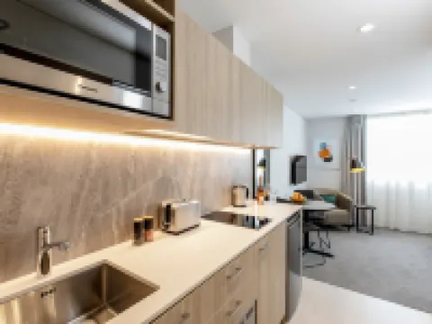 Quest Mount Eden Hotels near Mount Eden