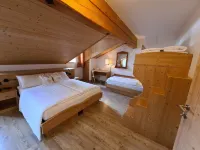 Hotel Piedibosco - balcony