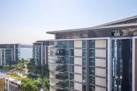 Luxury 2Br Plus Maids Room in Bluewaters Hotels in Bluewaters Island