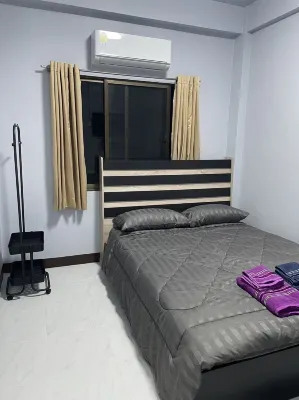 SenDee Hostel Hotels in 