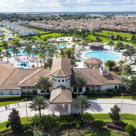 Stunning 9 Bd Single Family w/ Pool @ Champions Gate 1508
