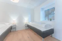 New / Stunning Sea View / Light / 3 Br Hotels in 