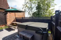 The Cottage at Gildridge Private Hot Tub Hotels in Halland