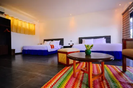 Anda Pearl Premier Resort Отели рядом с достопримечательностью «White Beach»