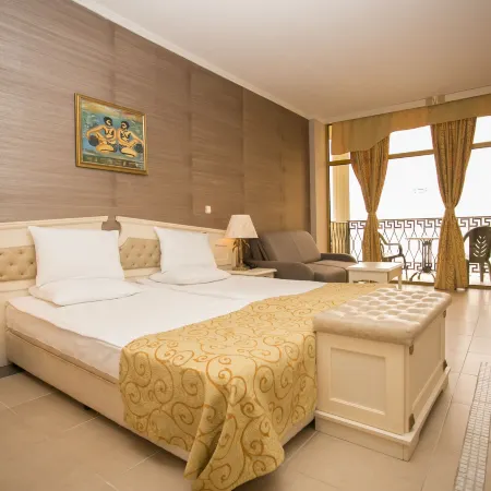 Imperial Palace Hotel