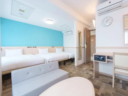 Toyoko Inn Osaka Hankyu Juso-Eki Nishi-Guchi No.2 Отели рядом со станцией Shimo-Shinjo Railway Station