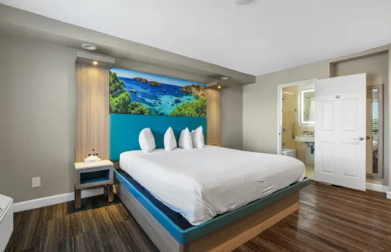 野生動物園地中海汽車旅館