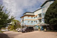 Kristály Hotel - С парковкой