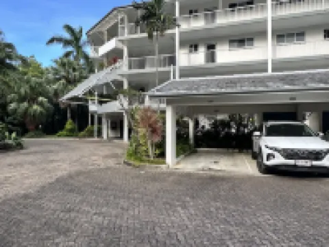 Top Floor Views Lift Close by This Apartment Has the Lot Plus Free Health Club
