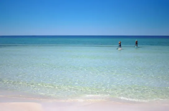 Charming 3-bedroom cottage in fantastic Destin Beach and Pool