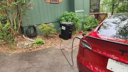 Perfect Lakeside Retreat! Отели рядом с достопримечательностью «Toccoa Falls»