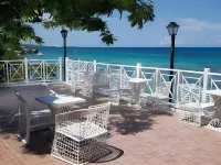 Hibiscus Lodge Hotel Hôtels à : Ocho Rios