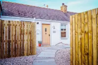 At The River - A Fairytale Cottage by the Beach